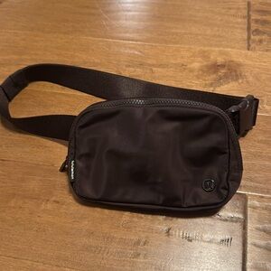 Everywhere Belt Bag 1L - French Press